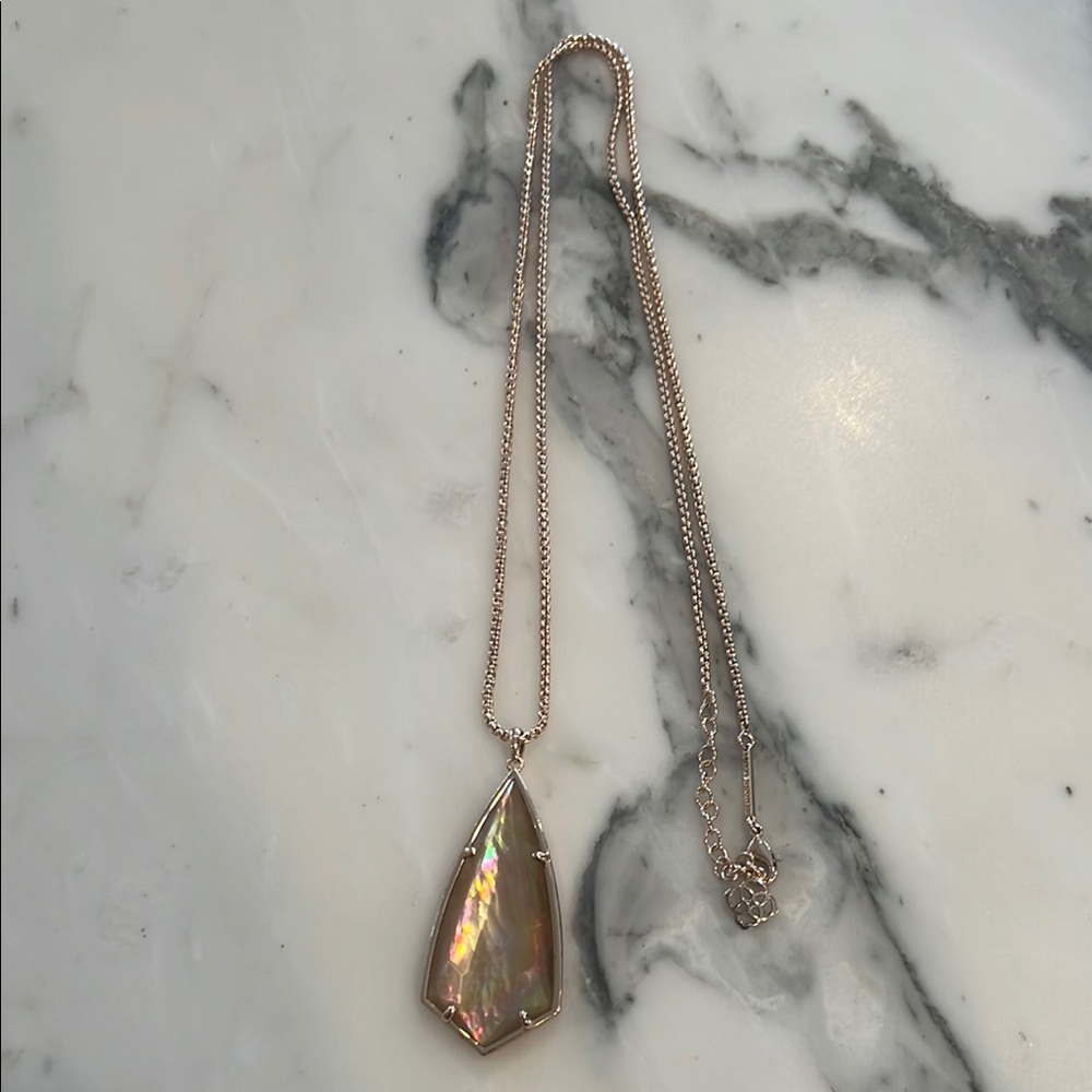 Kendra Scott Carole Rose Gold Pendant Necklace